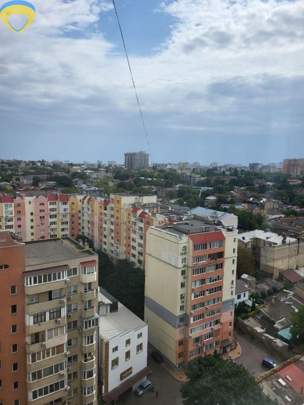 продажа трехкомнатной квартиры номер A-173503 в Приморском районе, фото номер 9